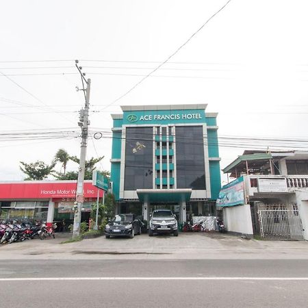 ホテル Reddoorz @ Real Fatima Tacloban Anibong エクステリア 写真
