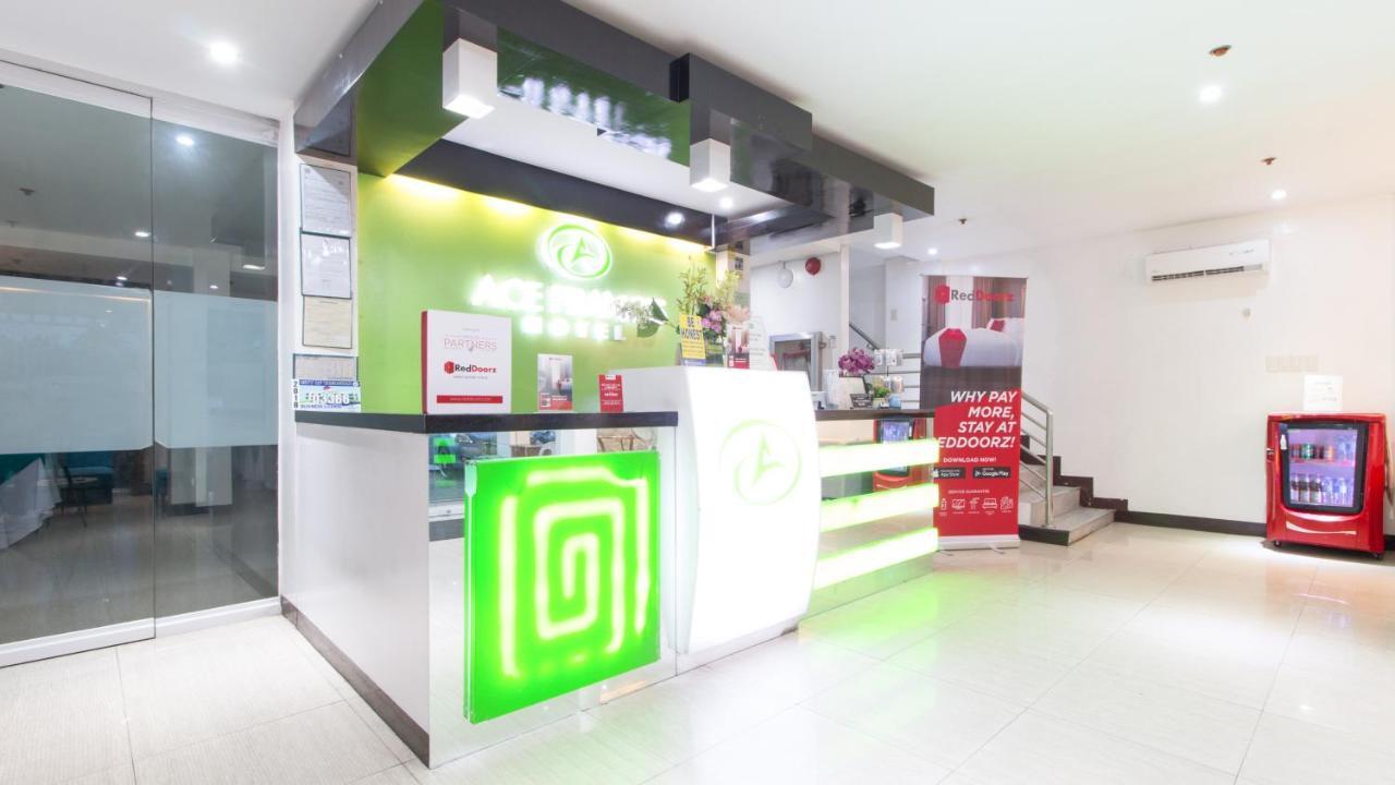 ホテル Reddoorz @ Real Fatima Tacloban Anibong エクステリア 写真